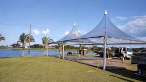 TENDA CHAPÉU DE BRUXA 10X10 TRANSPARENTE